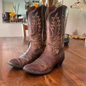 Ariat Women’s Heritage R Toe Western Boot